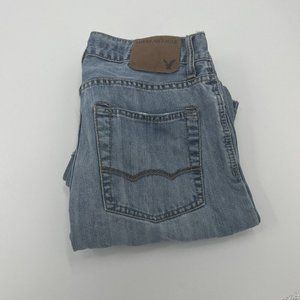 American Eagle Low Rise Boot Cut Distressed Men's Faded Denim Jeans Size 29 x 30